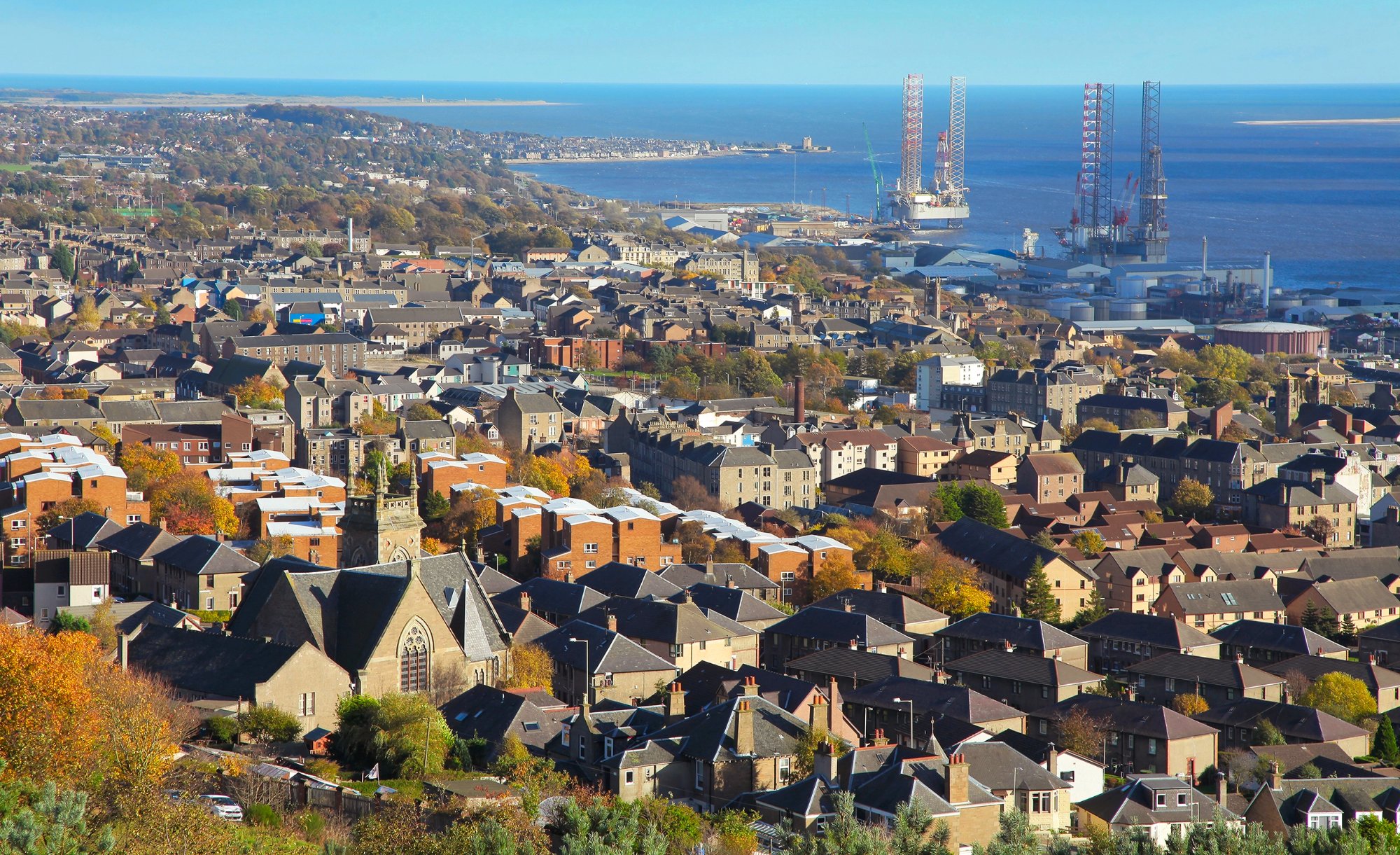 Online Dating in Dundee for Singles