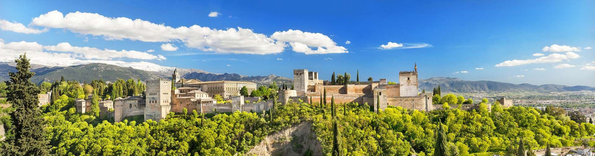 Online Dating in Granada for Singles