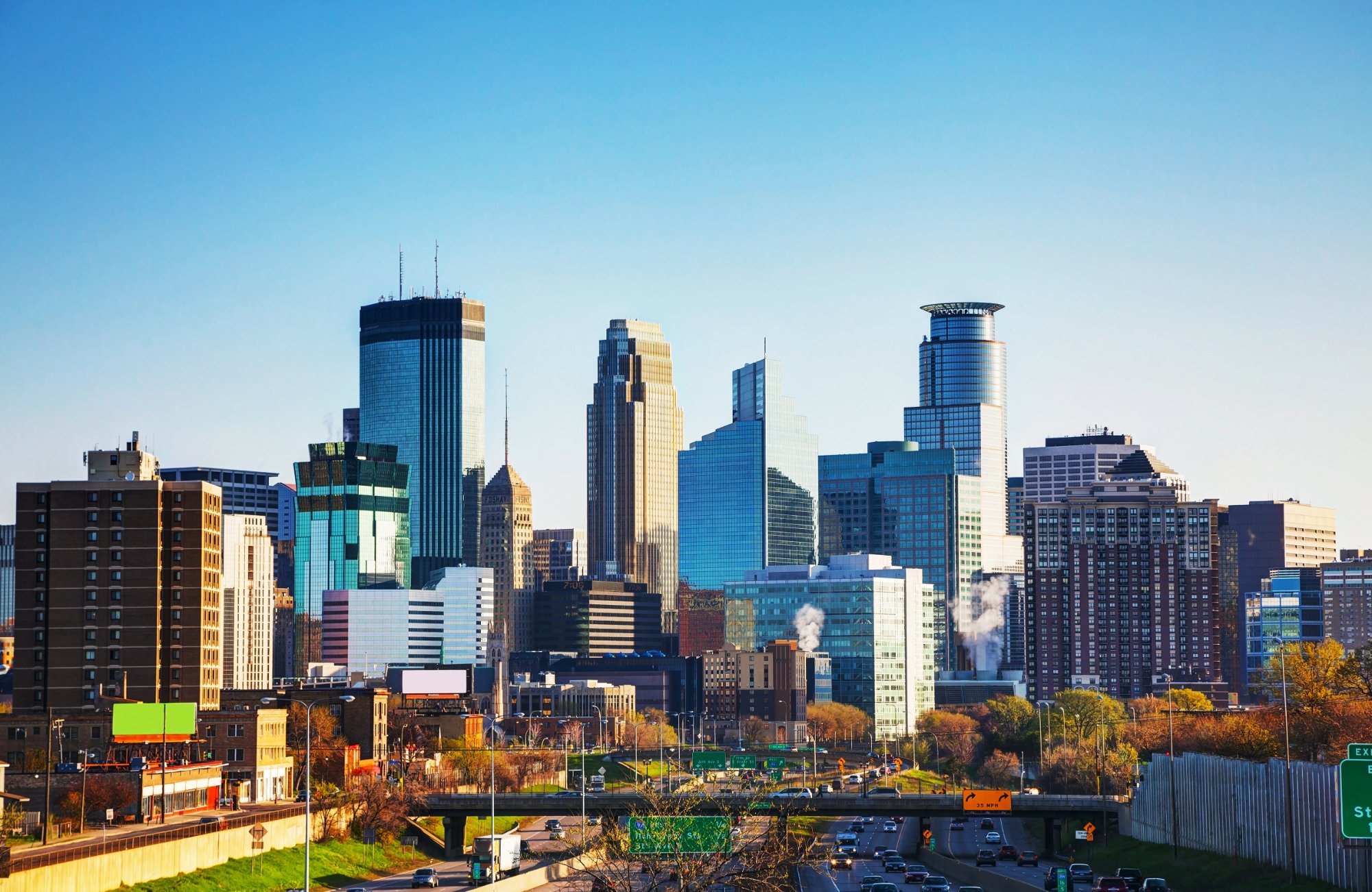 Online Dating in Minneapolis for Singles