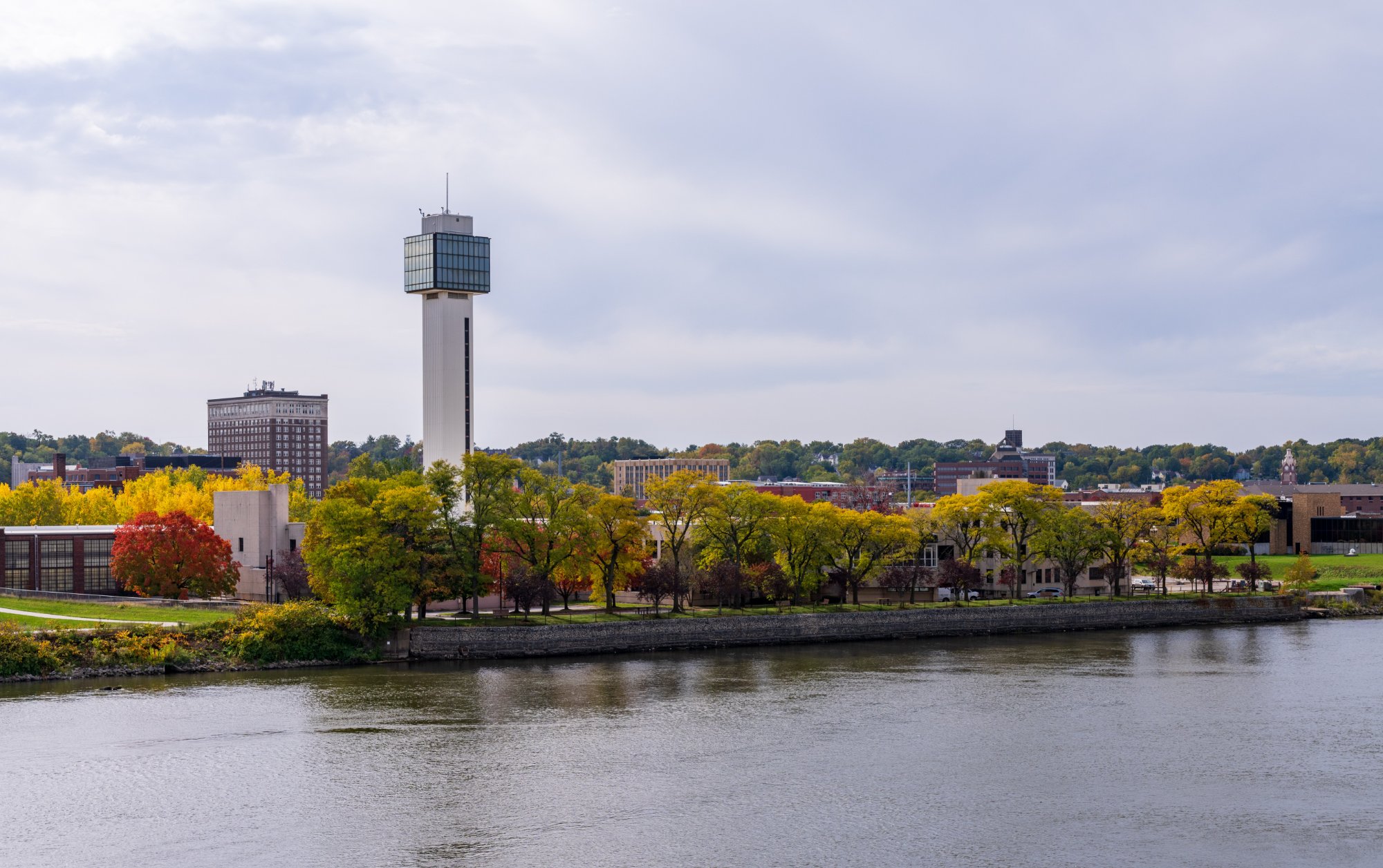 Online Dating in Moline for Singles