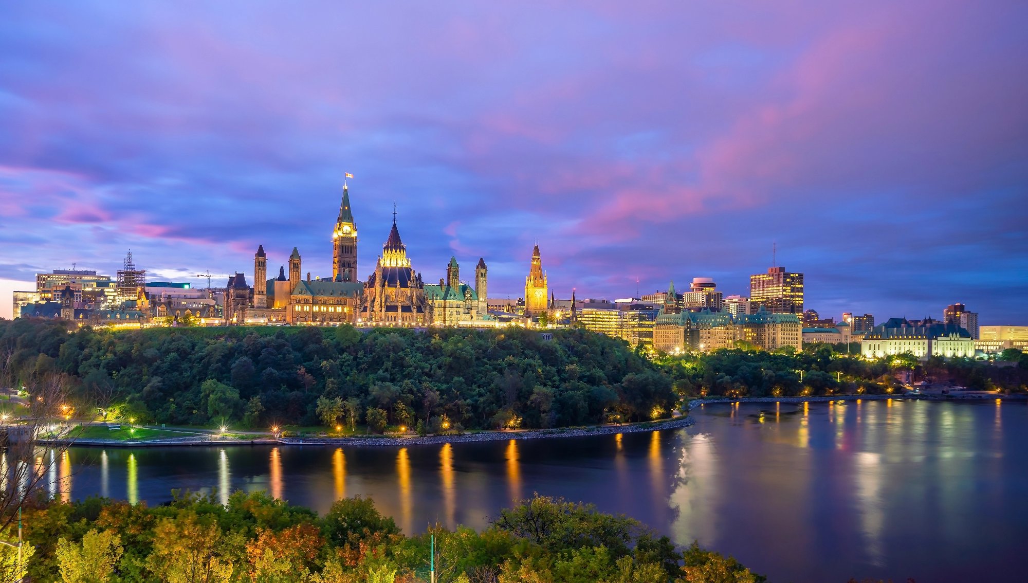 Online Dating in Ottawa for Singles