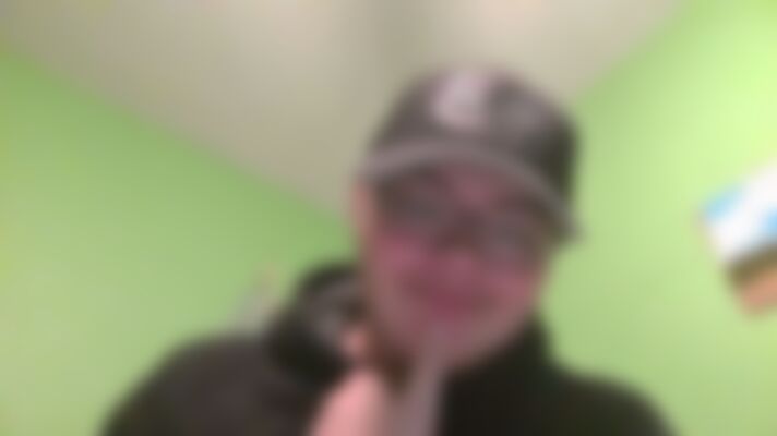 Single Connor007 from Des Moines