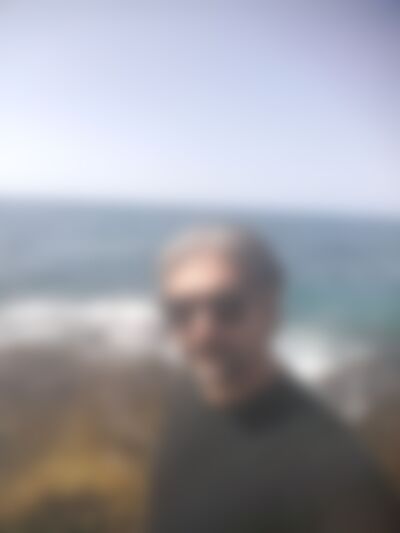 Single mike080 from Bogotá