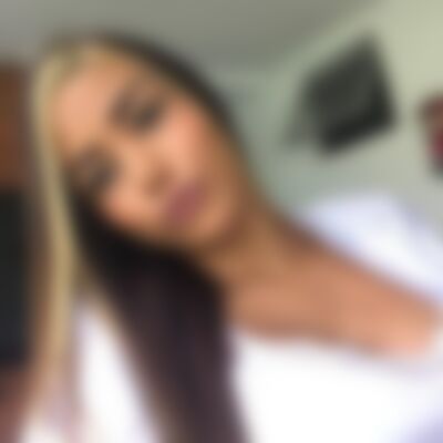 Single Aalicee from Oklahoma City