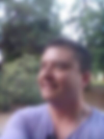 Single Kostas from Athens