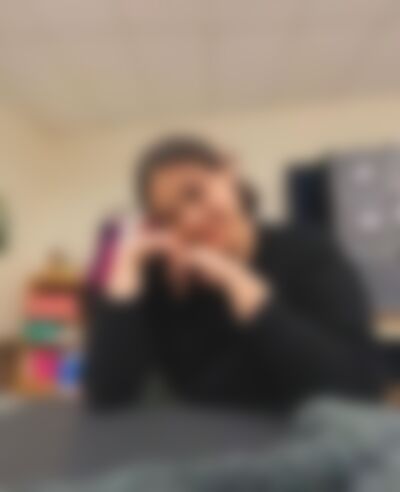 Single Henrietta746 from Miami