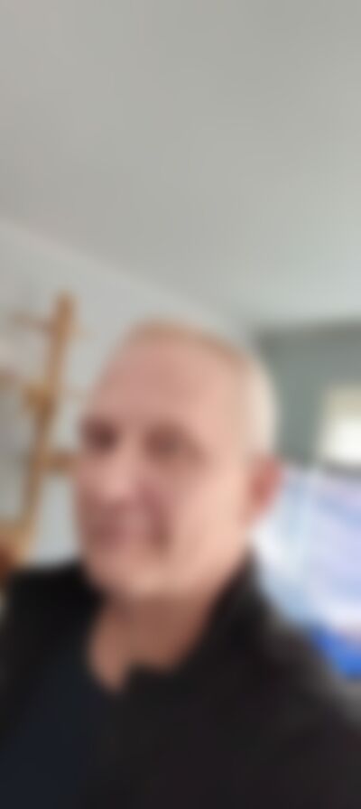 Single Joeeat from Levittown