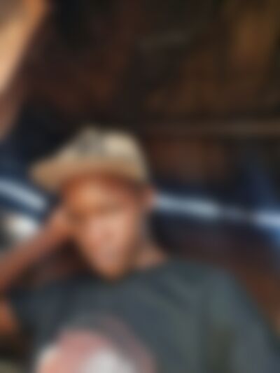 Single Deodramatic from Kampala