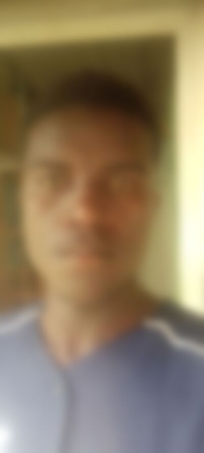 Single clarence from Nairobi