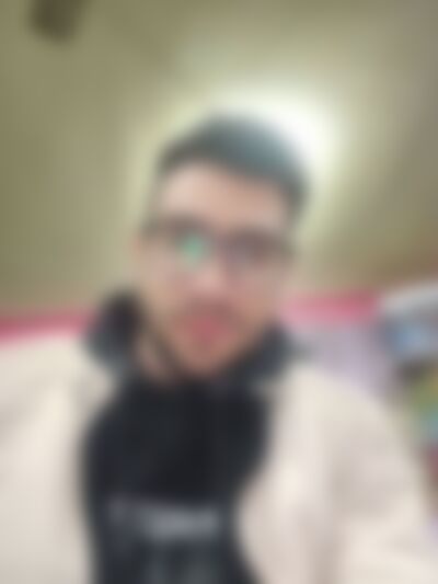 Single abdelrahmanashraf from Al Fayyūm