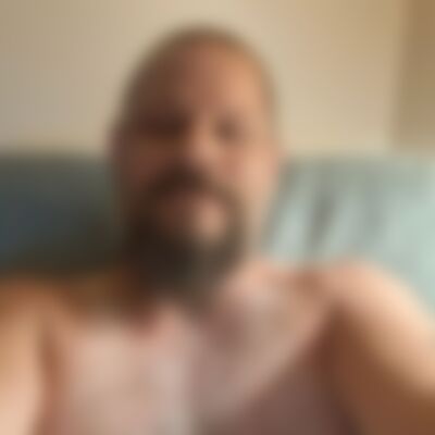 Single Mrlonely from Easton