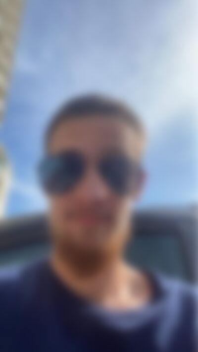 Single Tyleris32 from Rock Hill