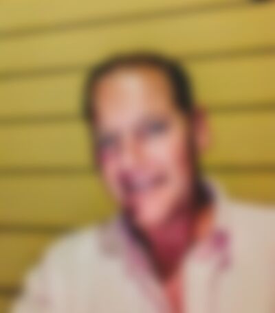 Single Elvis from Killeen