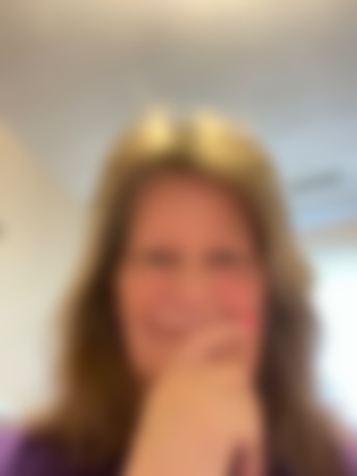 Single Deena from Beloit