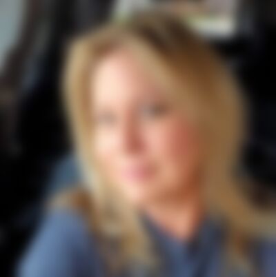 Single Karenwhite1604 from Toronto