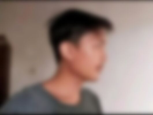 Single Johannes from Batangas