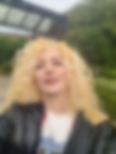 Single Royaa from Leyland