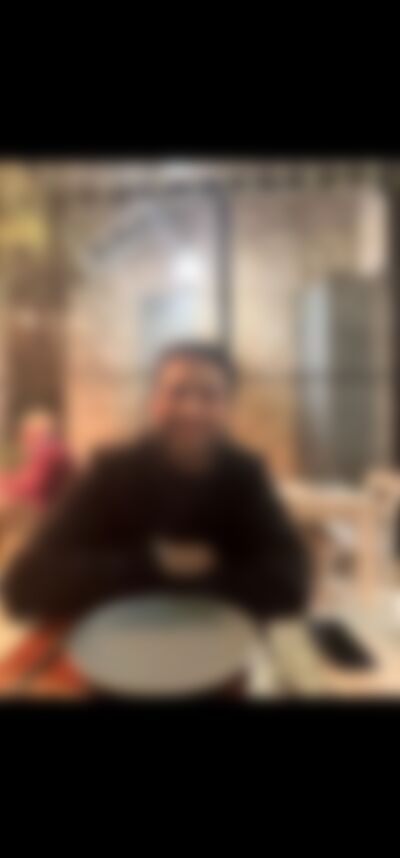 Single Shabby from Doha