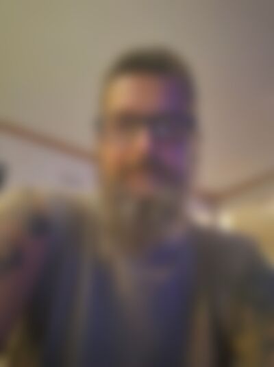 Single Wrecko from Cheektowaga