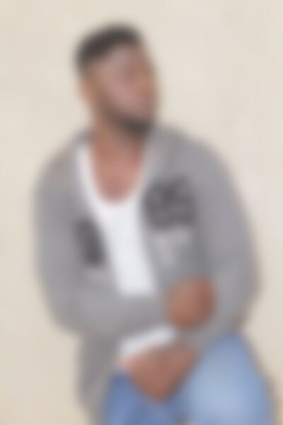 Single Kingzuru from Accra