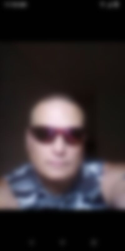 Single JohnnyB from Everett