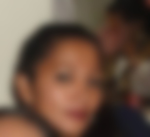 Single Yvette from Perth