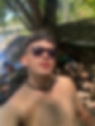 Single Abril from Oroquieta