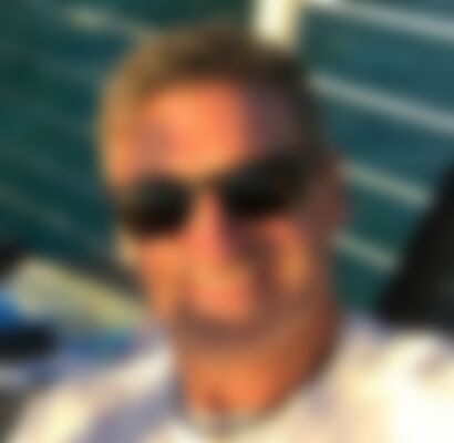 Single Thomz from New Haven