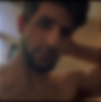 Single WhiteAndGirthy from Erie