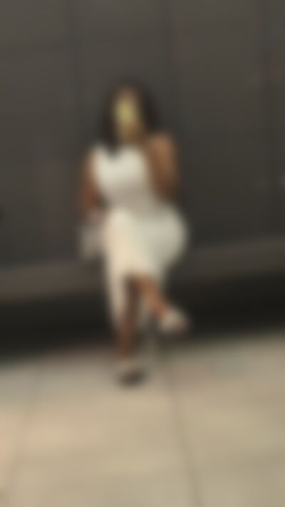 Single Faderah from Lagos