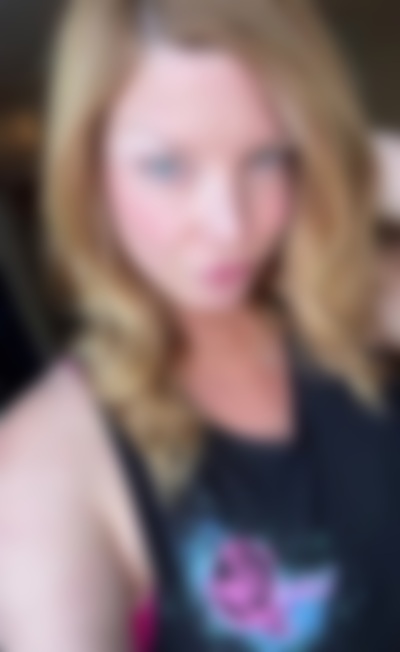 Single Celine22 from Orlando