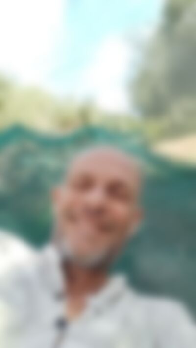 Single Luxportoo from Tirana