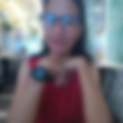 Single Joana from Manila