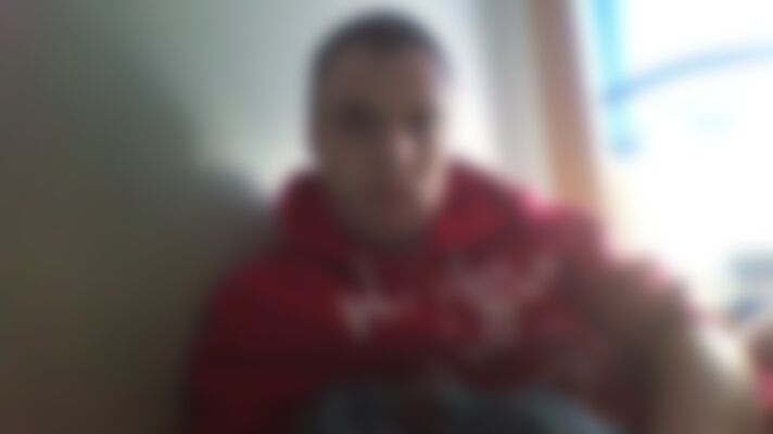 Single kingpedro from Edinburgh