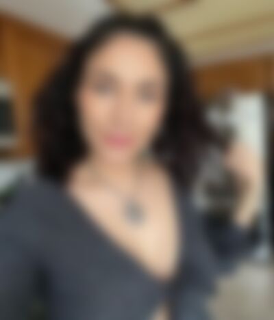 Single Helena890 from Bettendorf