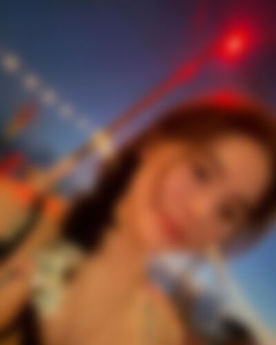 Single leighh from New York