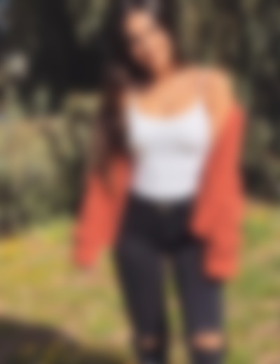 Single Chiara088 from Monterey