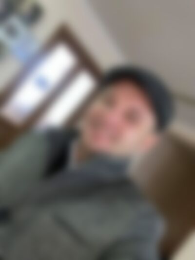 Single Richard01 from Paris