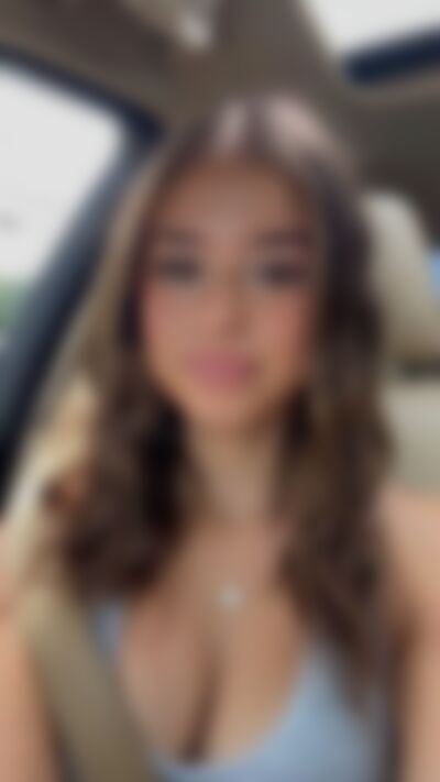 Single Khloekindra from Chicago