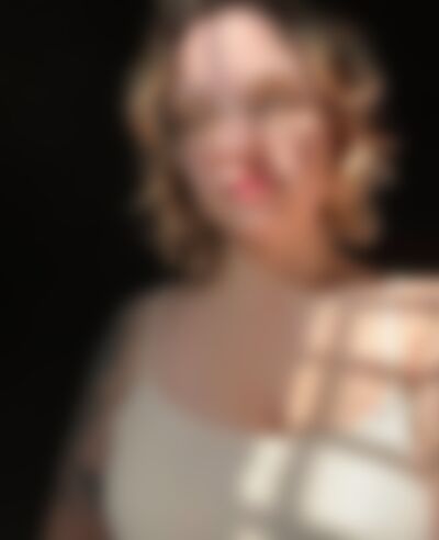 Single MsYawson from Spartanburg