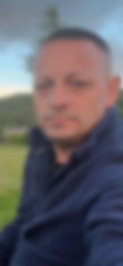 Single P3ter from Middlesbrough