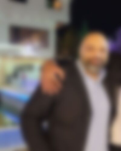 Single alexs from Beirut