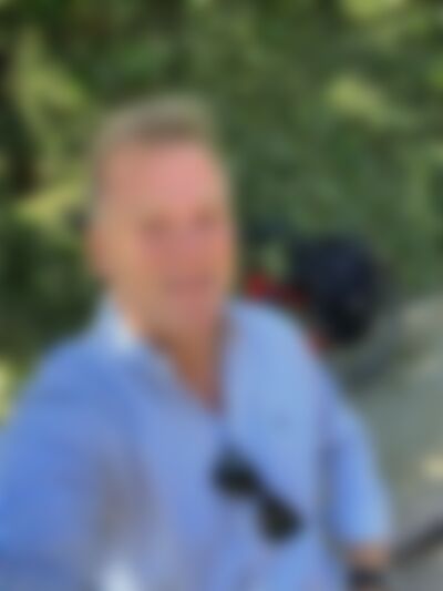 Single Eddysanford from Virginia Beach