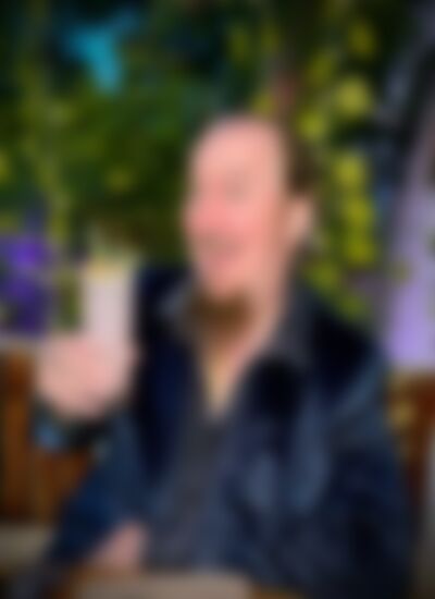 Single ButterflyEater69 from Elk Grove