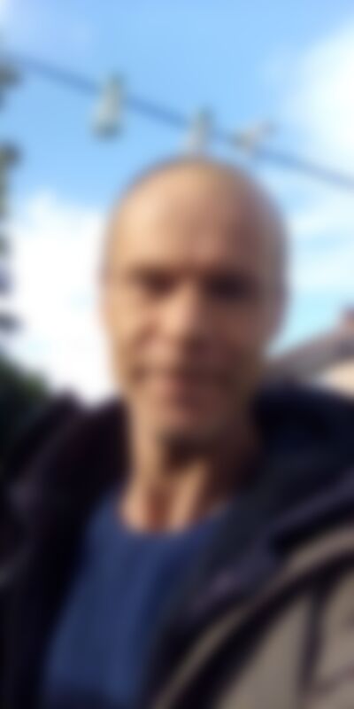 Single Edward47 from Bristol