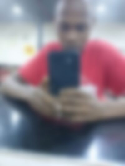 Single Tosh567 from Nairobi