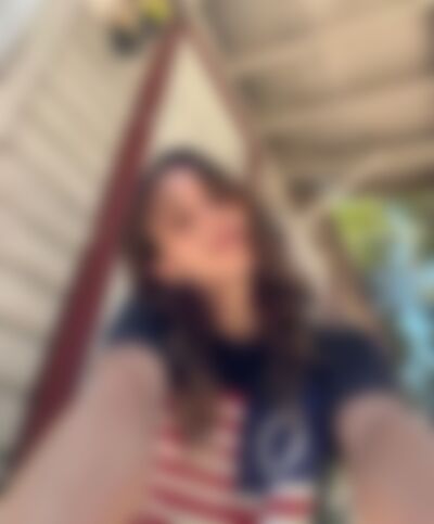 Single Stella_Rolland from Seattle