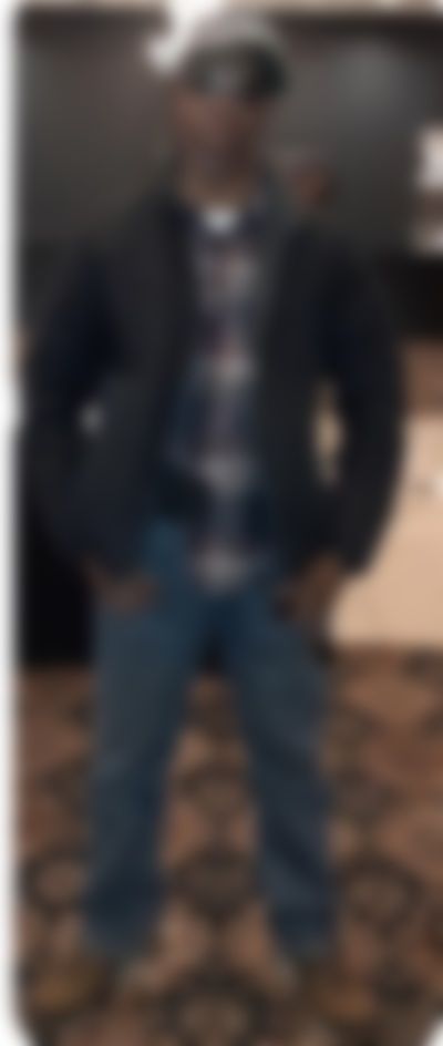 Single Durkdigher from Romeoville