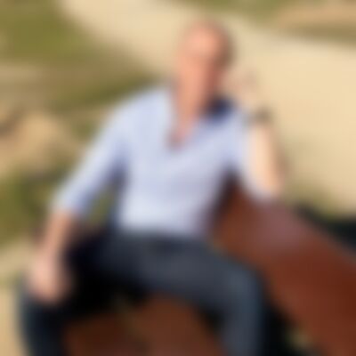 Single Lukas4luv from London Colney