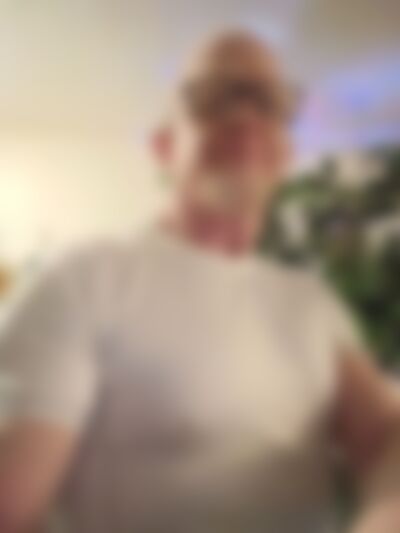 Single Luvtoluv from Oregon City